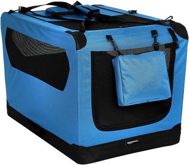 A black-and-blue foldable soft dog crate